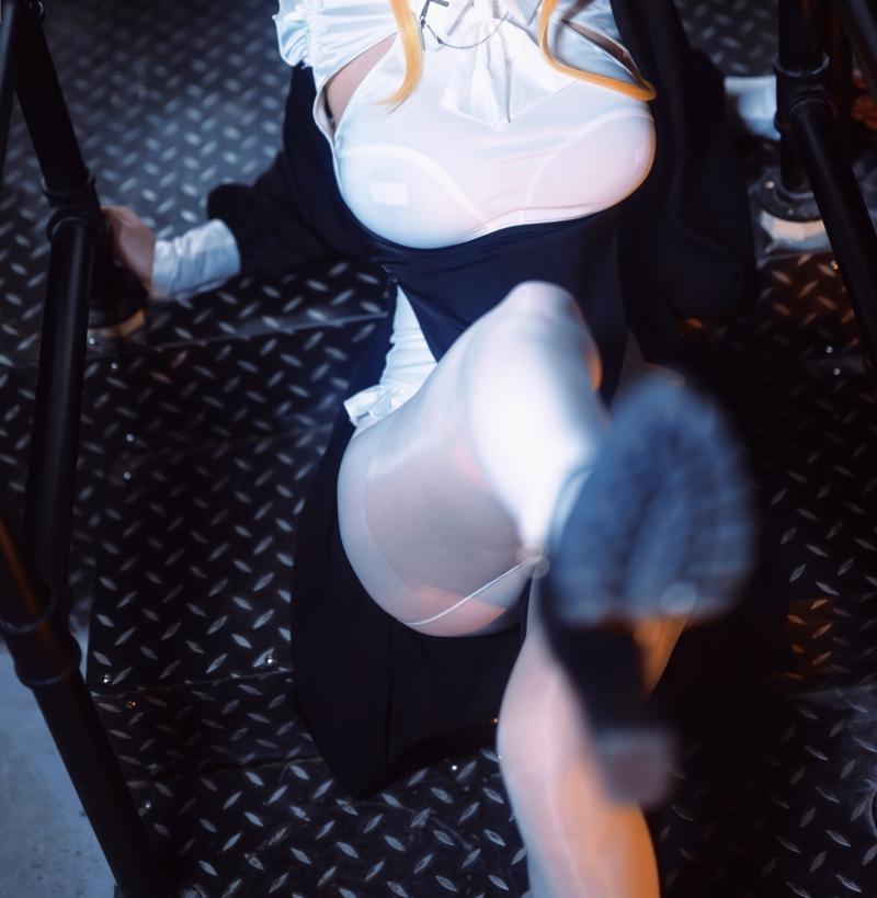 莱可Raika 作品合集 [4套][持续更新]【电鸽游戏女主 cos】