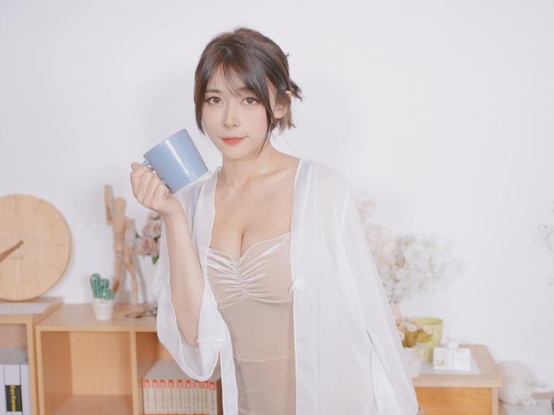 羊小雪 作品合集 [33套][持续更新]【电鸽无水印 cos 图】