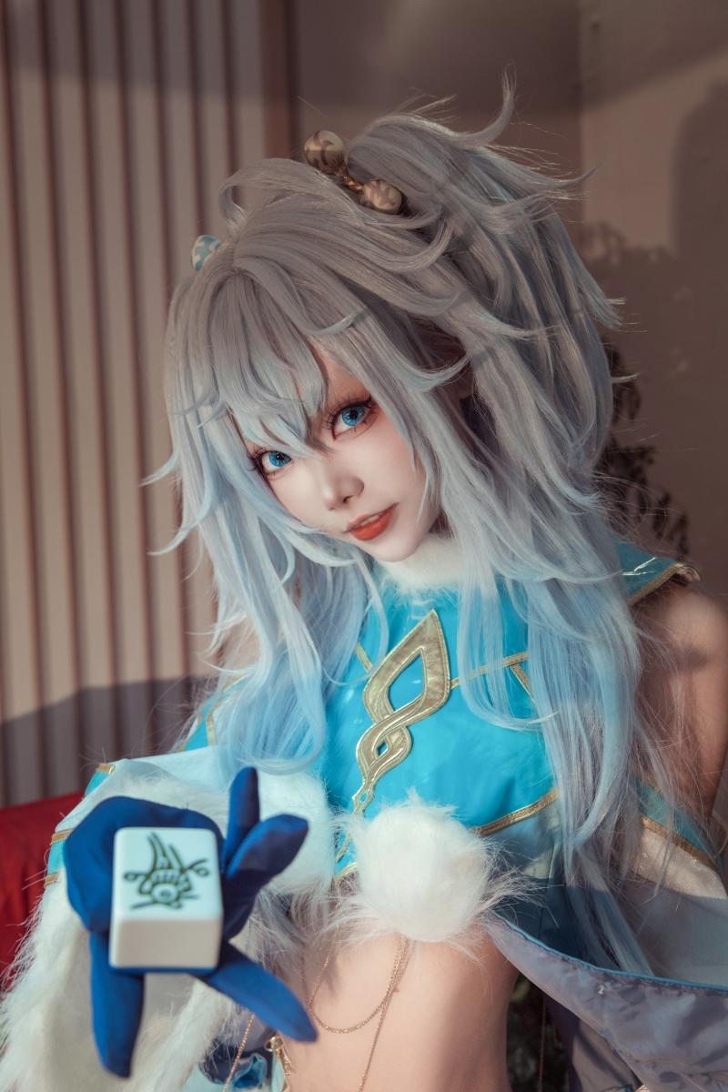 艾西aiwest 作品合集 [20套][持续更新]【电鸽博主 cos 合集】